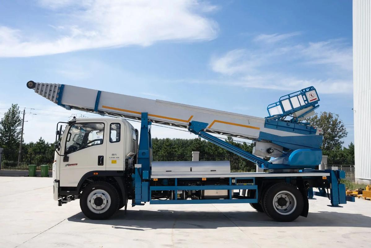 林州云梯上料车租赁费用