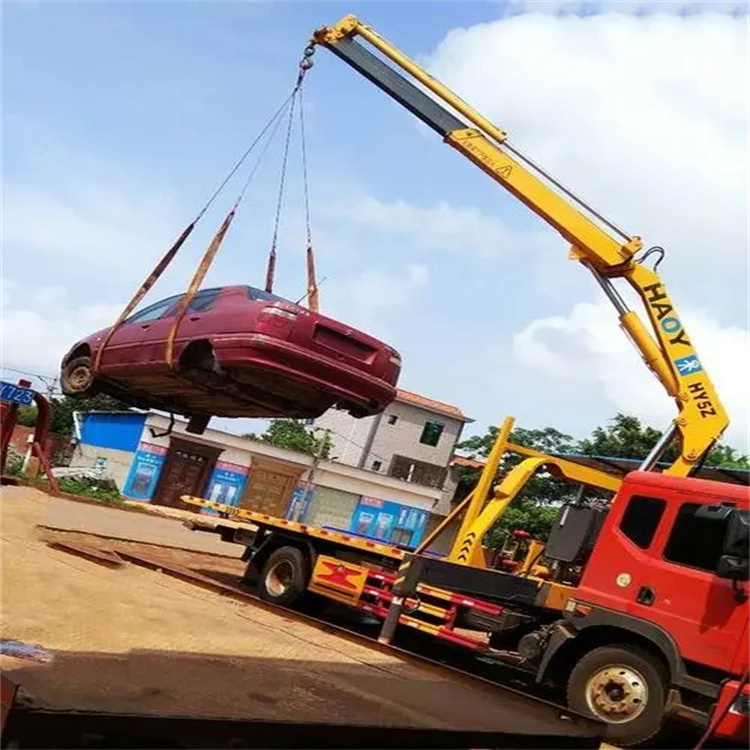 林州吊车吊汽车的正确方法